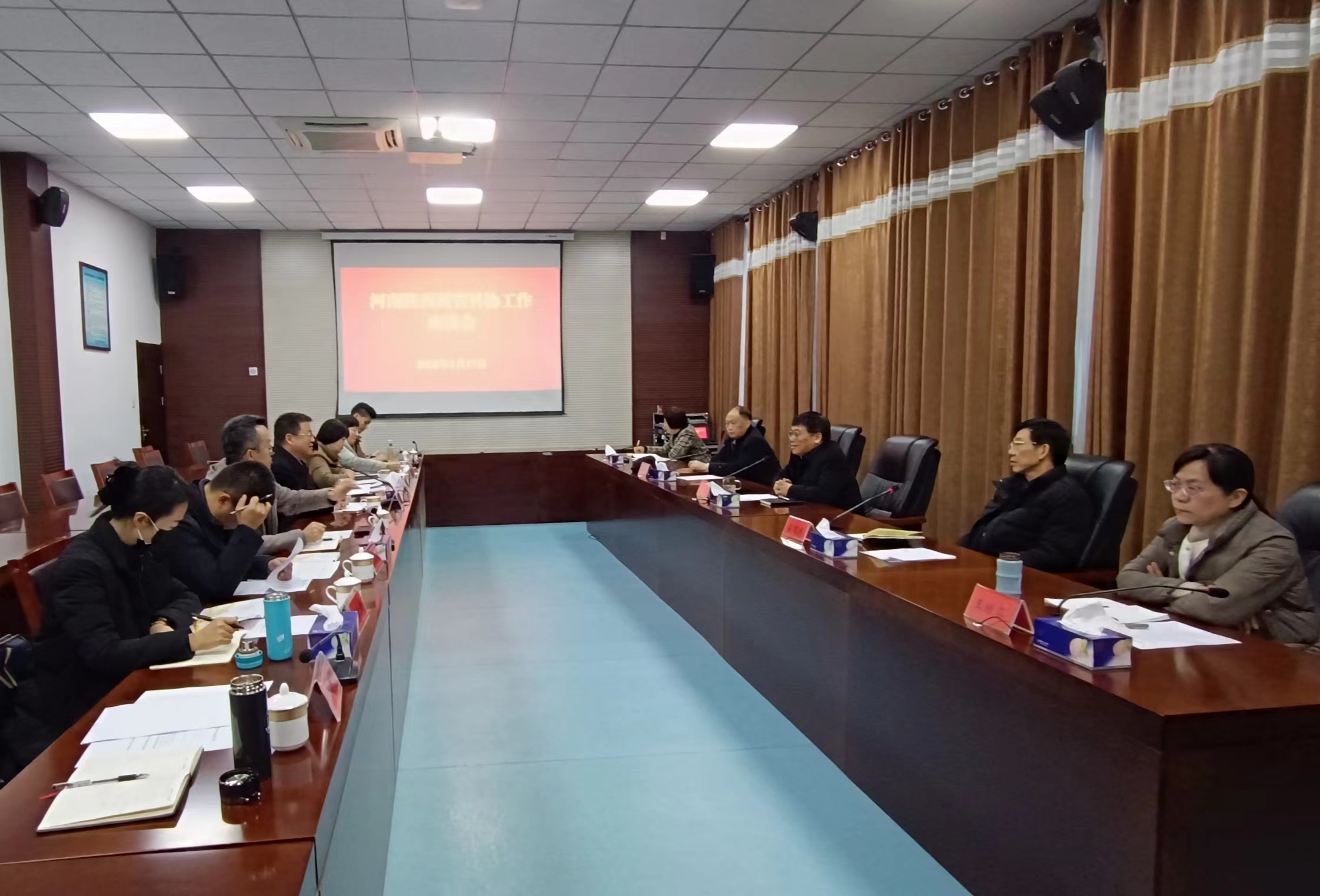 河南陕西两省科协工作座谈会召开