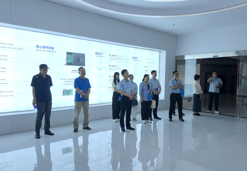 河南省电子学会到鹤壁市开展电子电器产业技术需求集中对接活动