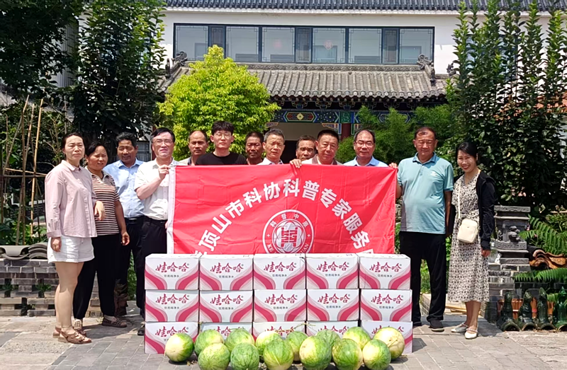 平顶山市科协组织市级学会开展“战高温 送清凉”系列科技志愿服务活动