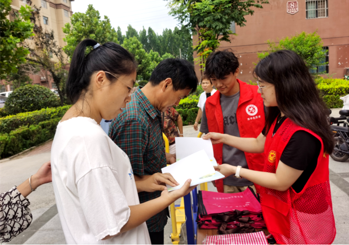 清丰县科协走进书香社区开展每周一科普活动