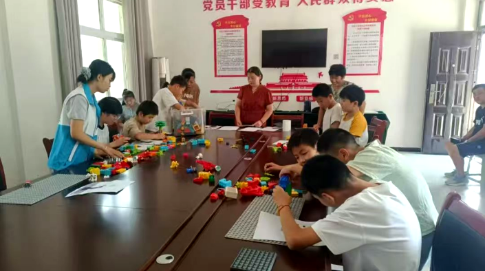 范县科协在行动--持续关爱留守儿童开展多彩文化活动