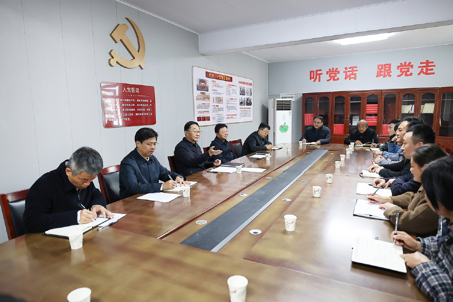 刘宁深入滑县浚县宣讲党的二十届四中全会精神时强调: 学习好宣传好贯彻好全会精神 扎实推动经济社会高质量发展