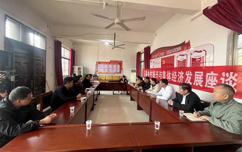 省科协学会学术部、学会服务中心党支部共同开展主题党日活动