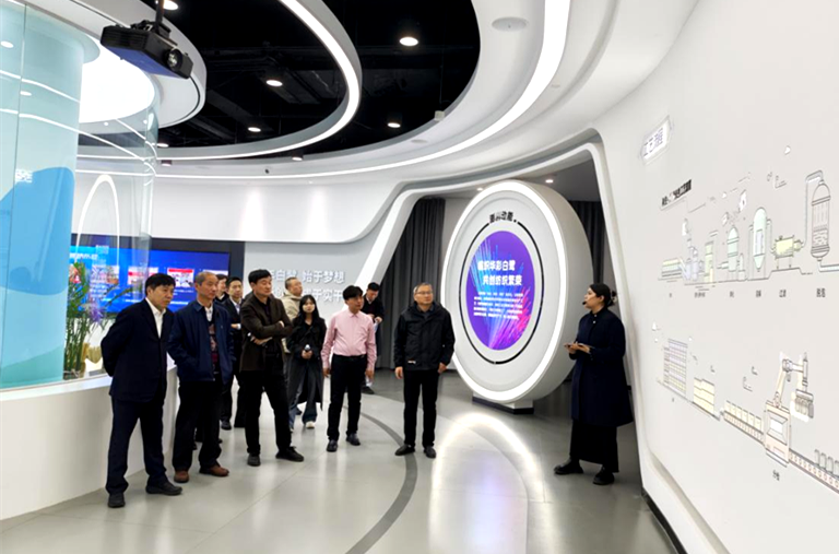 链接会企 助力科创——新乡市科协积极参与第七届高博会