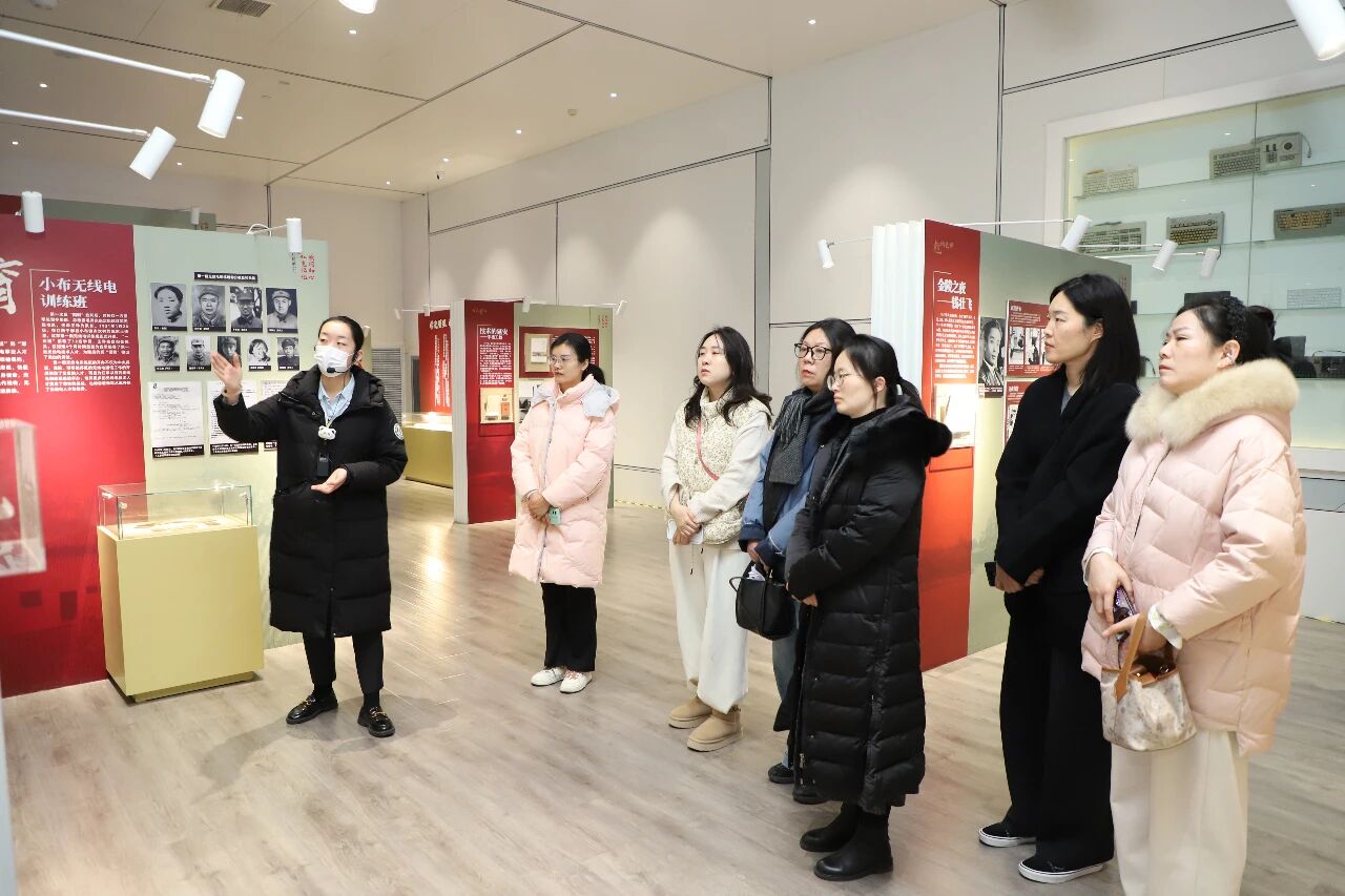 河南省供销合作总社组织开展国家安全教育活动