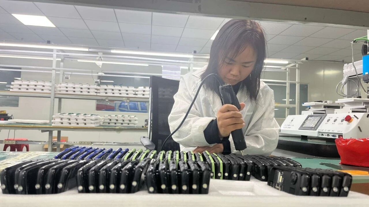 年产值达2亿！信阳这家企业让大理石墙板自己发热，已获12项专利！