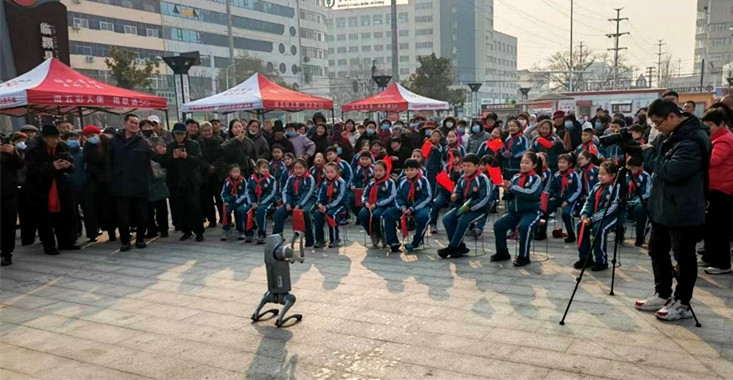 临颍县科协举办“颍之科普 五彩大集”进社区活动