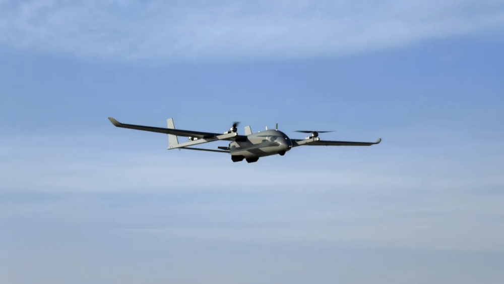 自主研发，首飞成功！