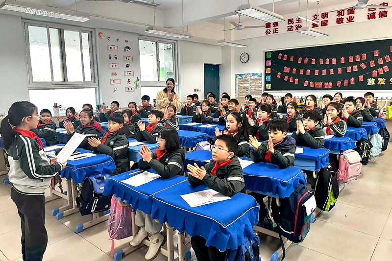 少年赤诚映边疆 ——跨越3000多公里的57封信