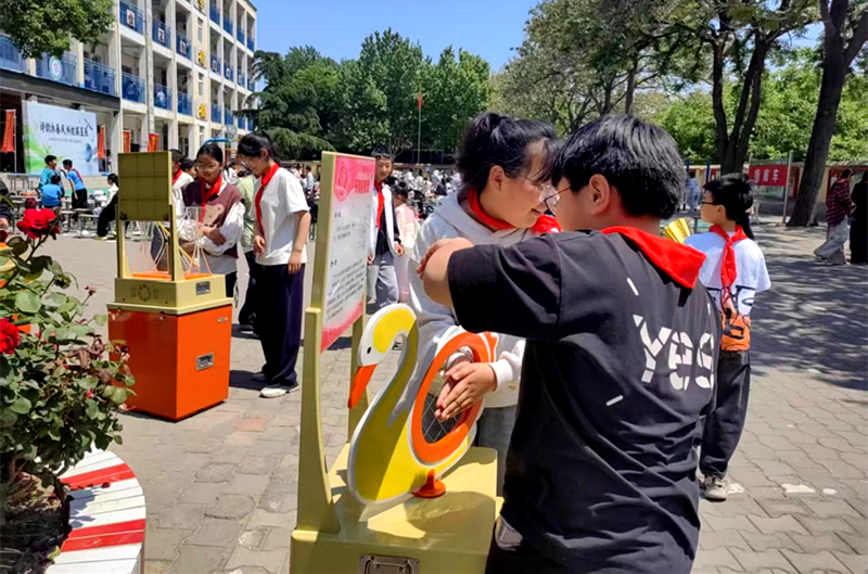 太燃了！科普大篷车开进新密市白寨镇中心小学，点亮少年科学梦