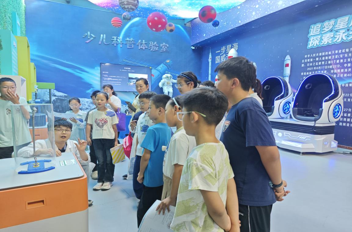 穿越古今的科学之旅 —— 中牟新区科协组织开展“行走的课堂”系列活动
