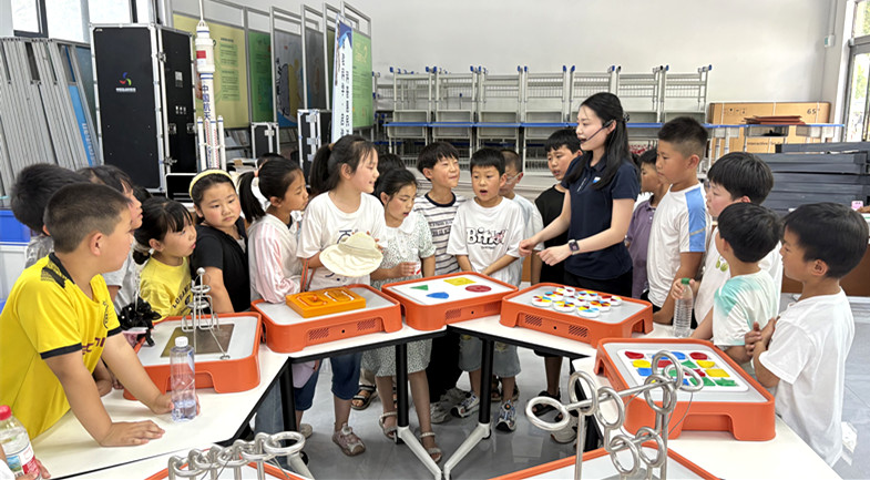 沉浸式玩转科学 宝丰县科协常态化开展科普研学活动