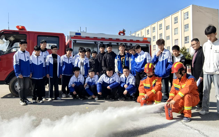 河南社旗：消防宣传进校园 安全知识记心间