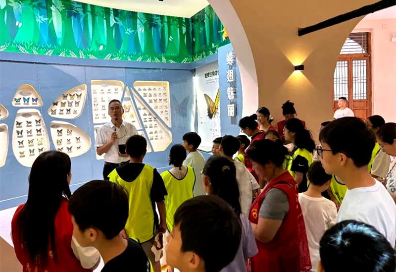 巩义市科普游 | 探秘前沿新材料 邂逅奇妙昆虫世界