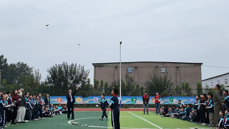 一封感谢信见证省科技馆“竹蜻蜓”的航迹